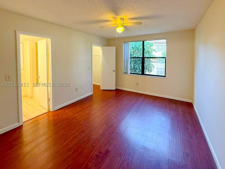 Property Photo:  4401 W McNab Rd 15  FL 33069 
