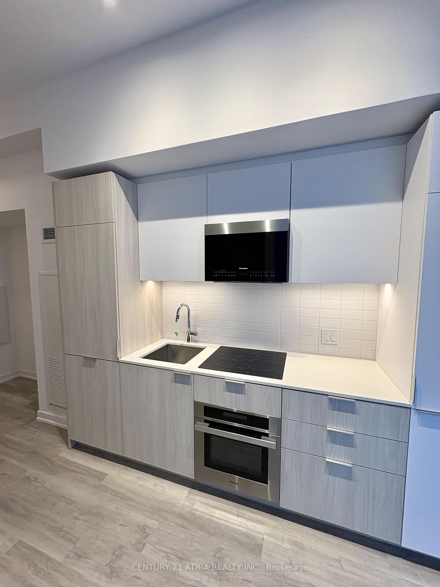 Property Photo: 28 Eastern Avenue 632 ON M5A 0Y2