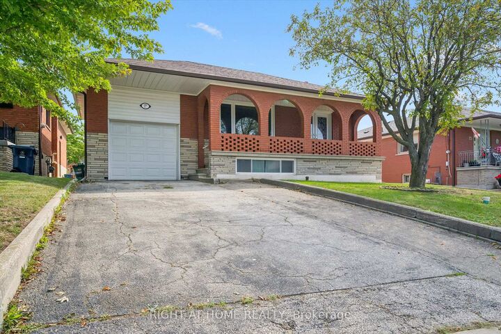 Property Photo:  27 Jocada Road  ON M6L 2J4 