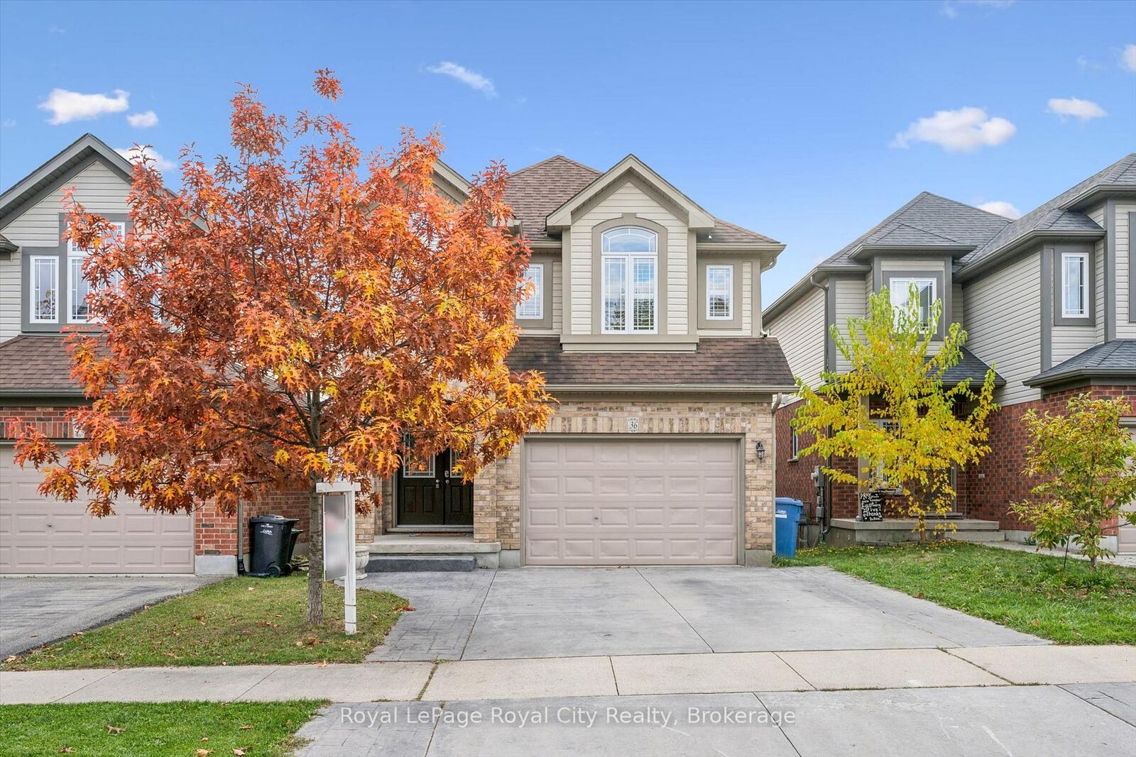 Property Photo:  36 Oakes Crescent  ON N1E 0J6 