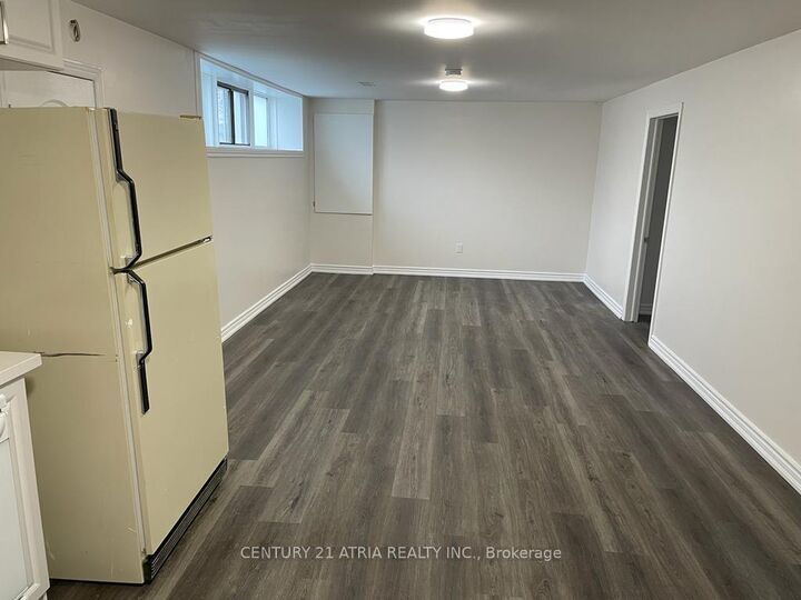 Property Photo:  418 Bent Crescent Basement  ON L4C 1C5 