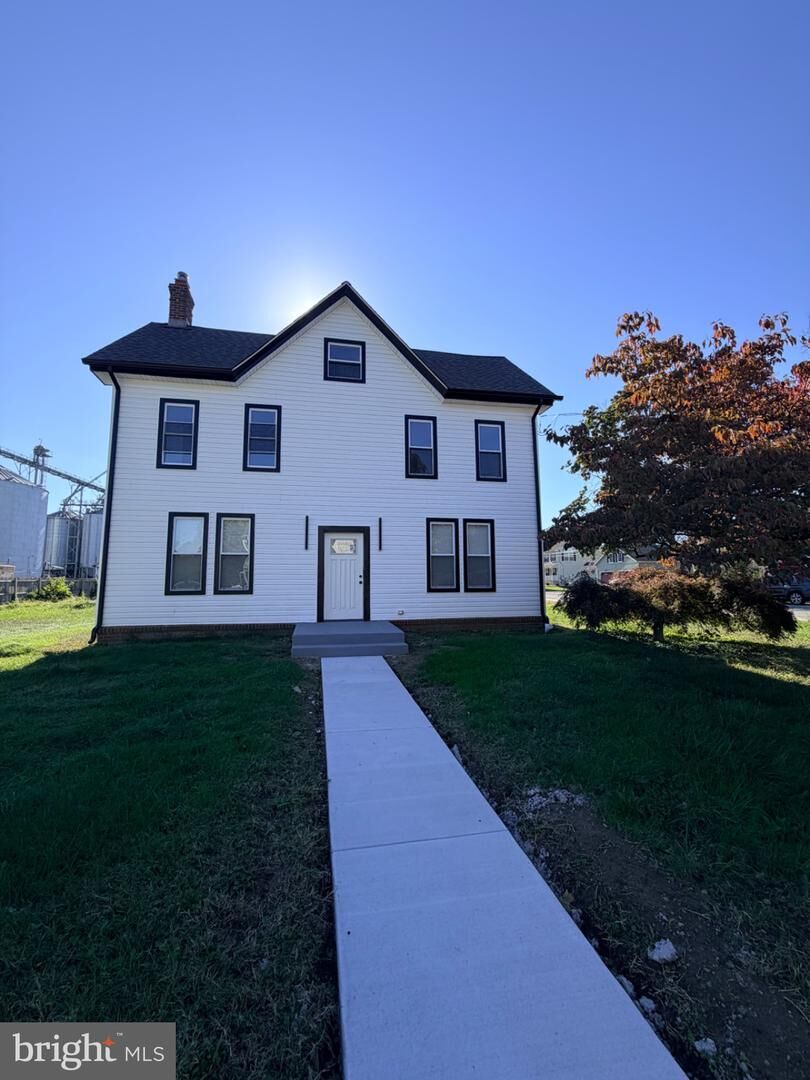 Property Photo:  412 Main Street  DE 19734 