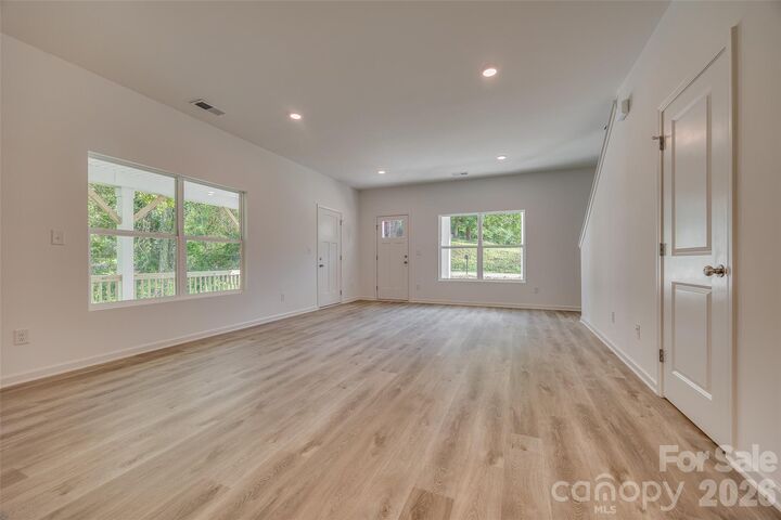 Property Photo: 803 W Virginia Avenue NC 28016
