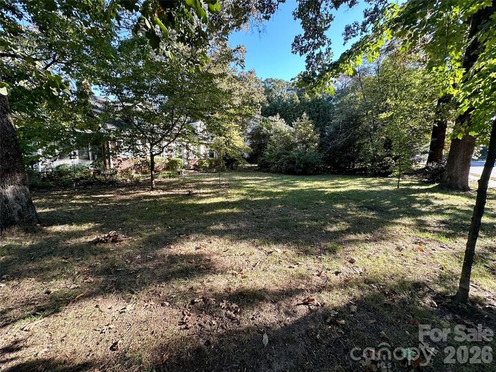 Property Photo:  1202 Franklin Boulevard  NC 28054 