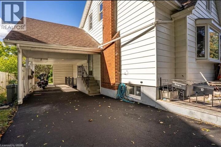 Property Photo:  39 Centennial Parkway South Bsmt  ON L8G 2C1 