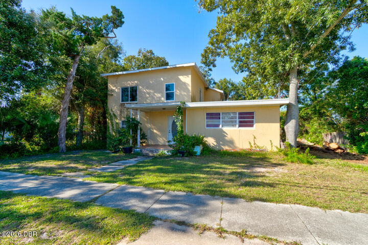 Property Photo:  224 Daytona Avenue  FL 32117 