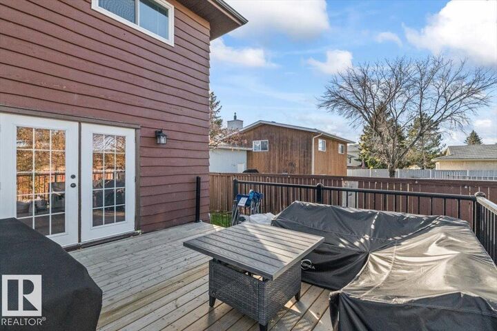 Property Photo:  4310 39 Avenue  AB T9E 4X6 
