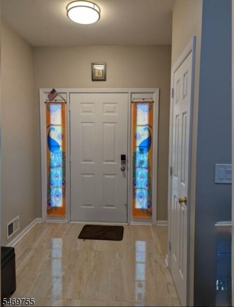 Property Photo:  3 Betts Trl  NJ 08807 