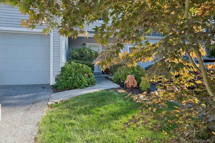 Property Photo: 82 Cornwall Circle NY 10598