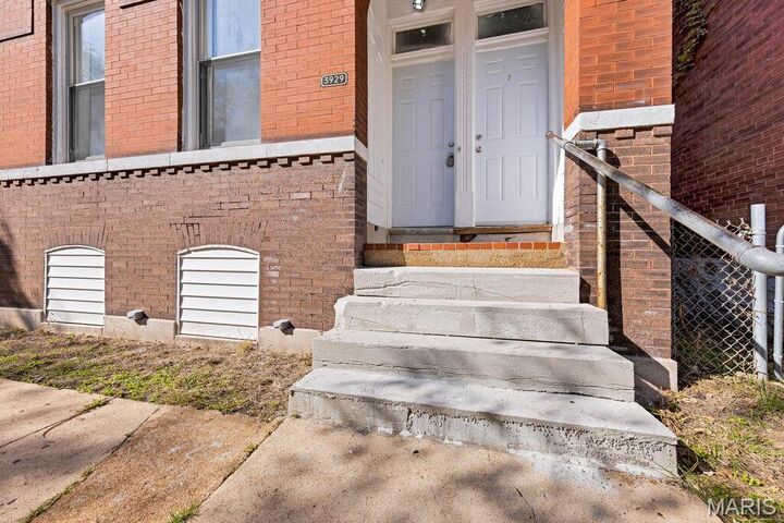Property Photo:  3929 Pennsylvania Avenue  MO 63118 
