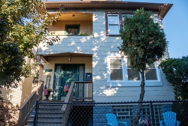 Property Photo: 4217 N Narragansett Avenue IL 60634