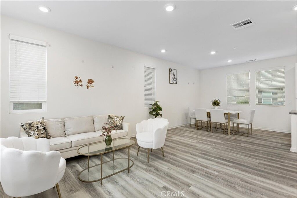 Property Photo:  10281 Trickle Lane  CA 92503 
