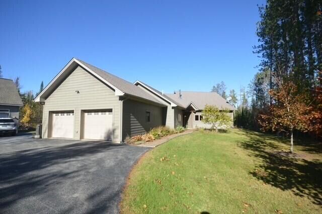 Property Photo:  28 Manansis View  ME 04401 
