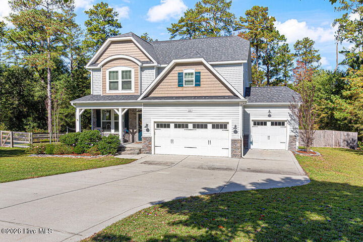 Property Photo: 221 Pristine Court NC 27376