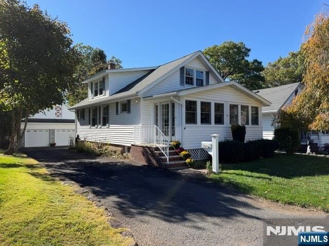 Property Photo: 92 Chamberlain Place NJ 07432
