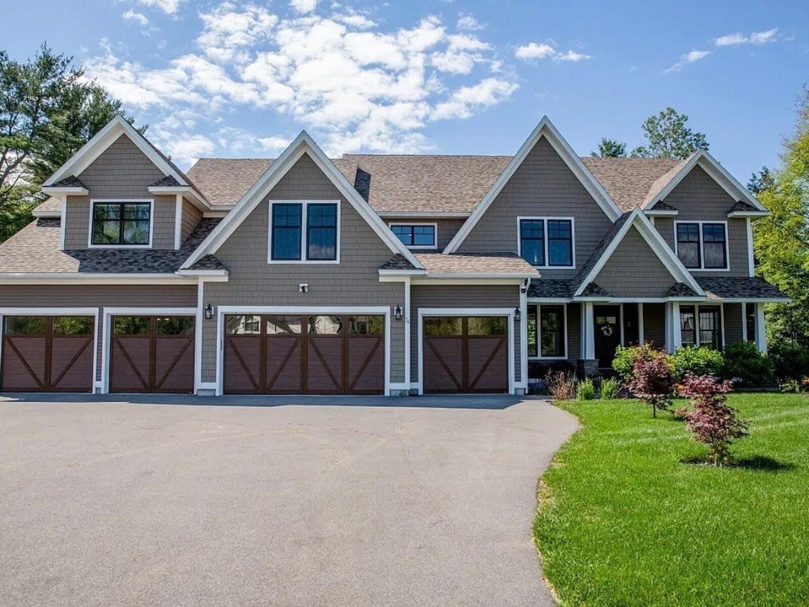 Property Photo:  76 Kristen Drive  VT 05446 