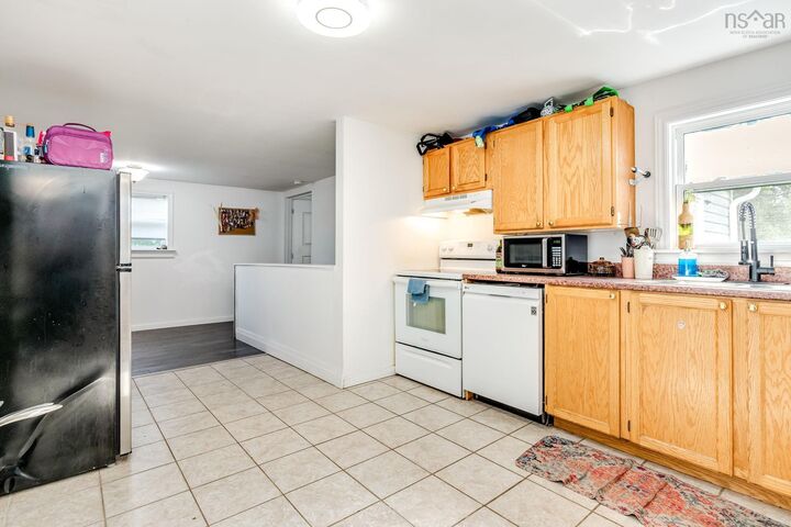 Property Photo:  489 Cobequid Road  NS B4C 3Y7 