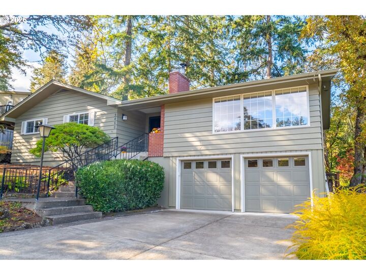 Property Photo:  3460 McMillan St  OR 97405 