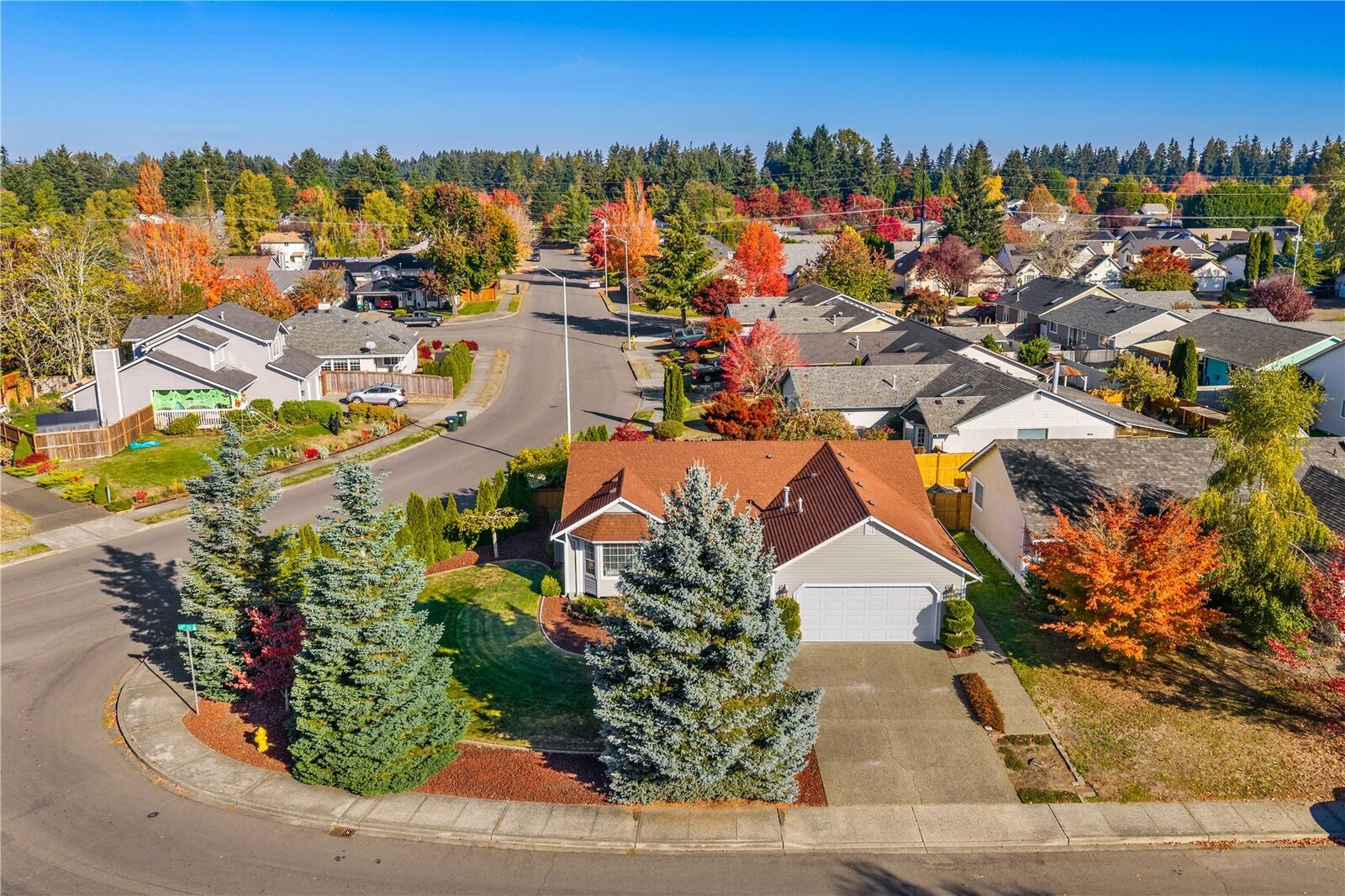Property Photo: 6100 60th Court SE WA 98513