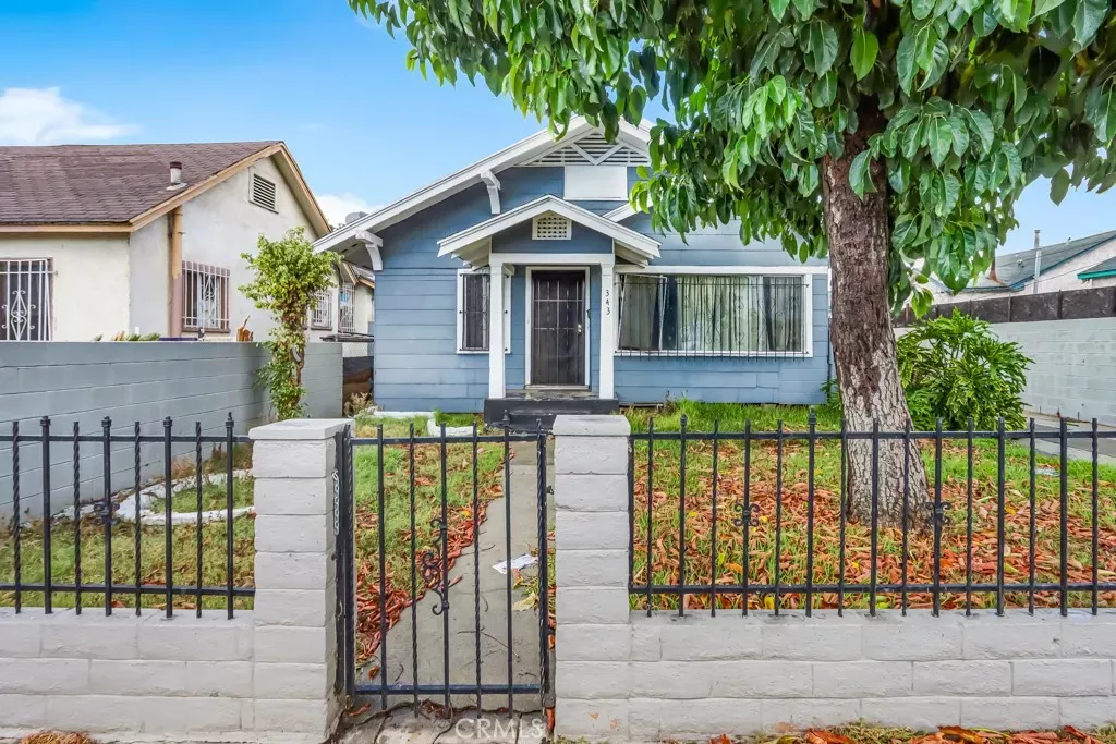 Property Photo:  343 W 74th  CA 90003 
