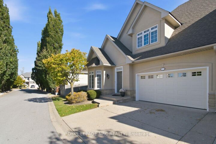 Property Photo:  8142 Costabile Drive  ON L2H 3M3 