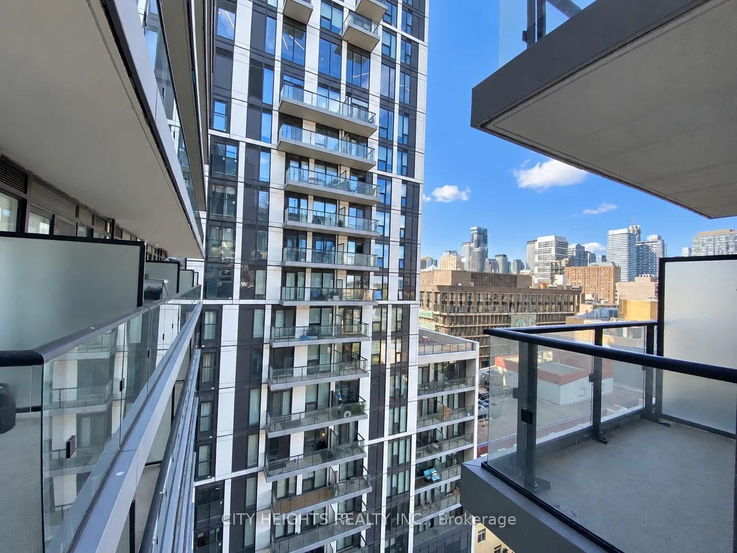Property Photo:  251 Jarvis Street 1406  ON M5B 0C3 