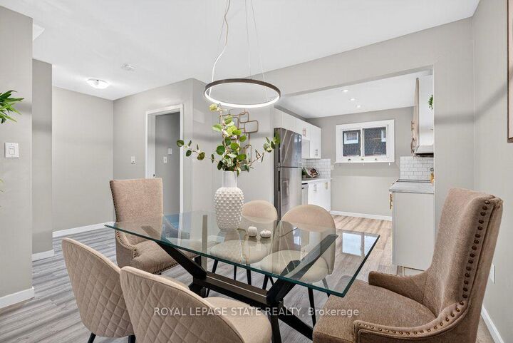 Property Photo:  21 Rosedale Court 6  ON L8G 4B1 
