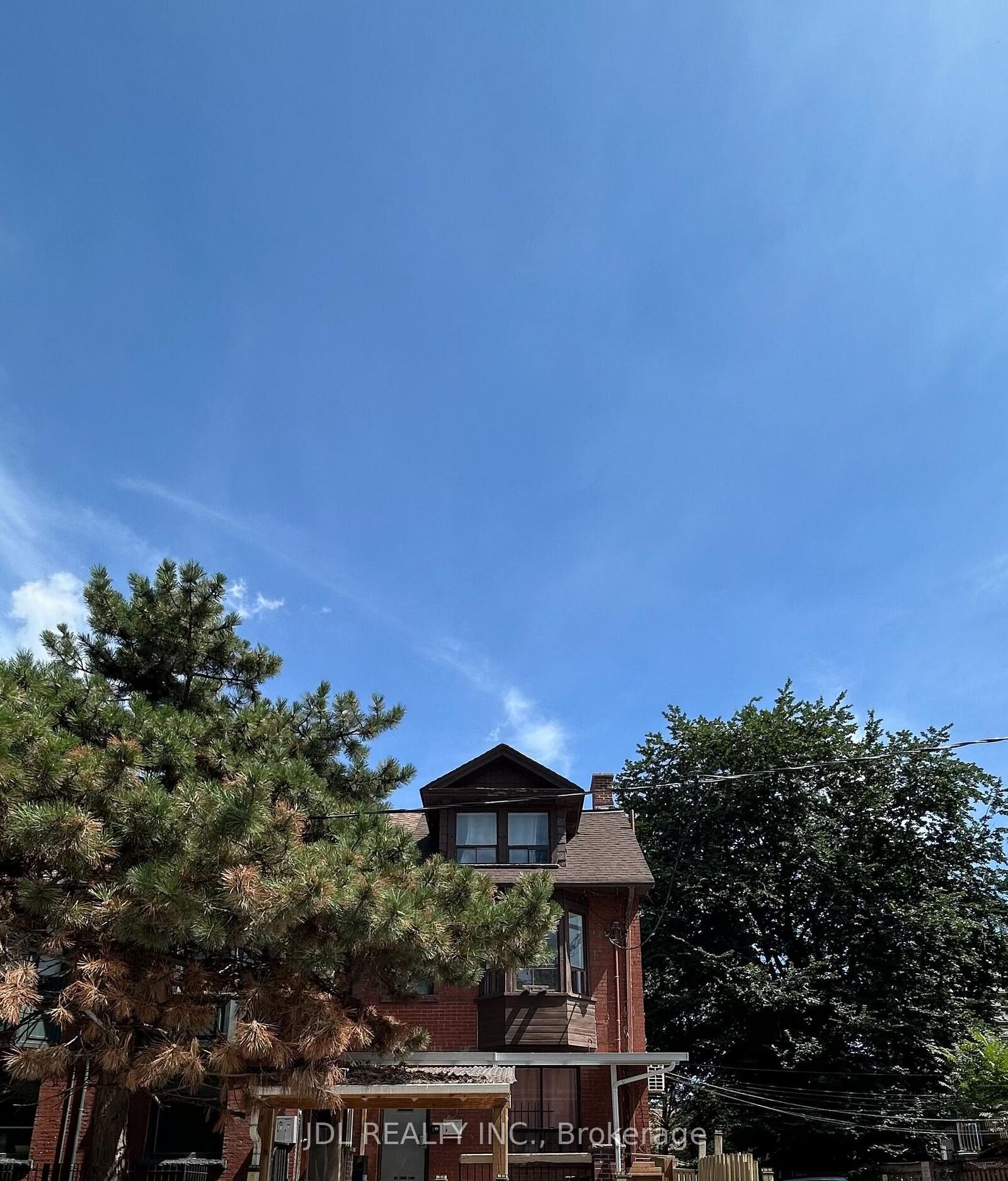 Property Photo:  3 Pembroke St Street Two-Bedroom-Unit 2ndfloor  ON M5A 2N6 