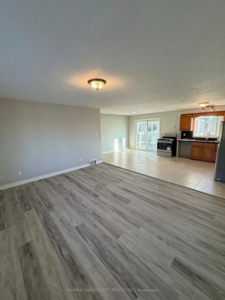 Property Photo:  1032 Hutchinson Road  ON N0A 1K0 