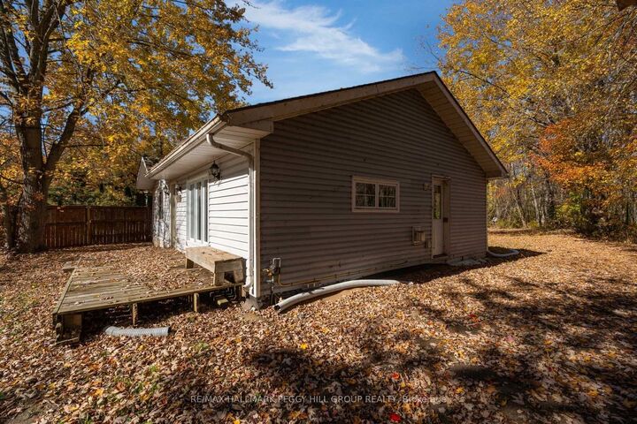 Property Photo:  4260 Lakeview Drive  ON L3V 0S2 