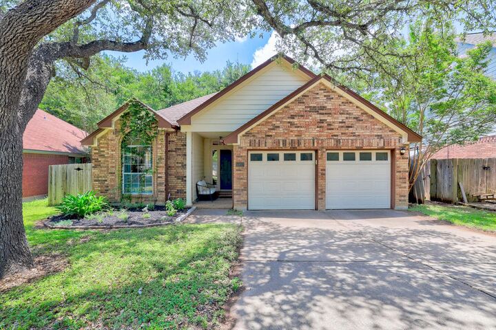 Property Photo: 5907 Shanghai Pierce Road TX 78749