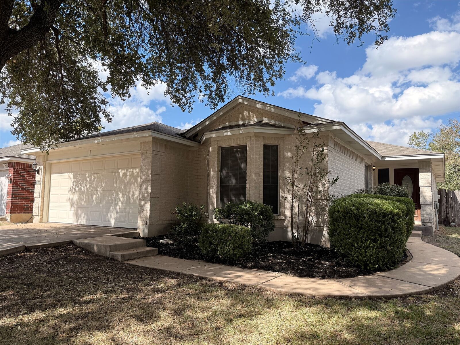 Property Photo:  1512 Thibodeaux Drive  TX 78664 