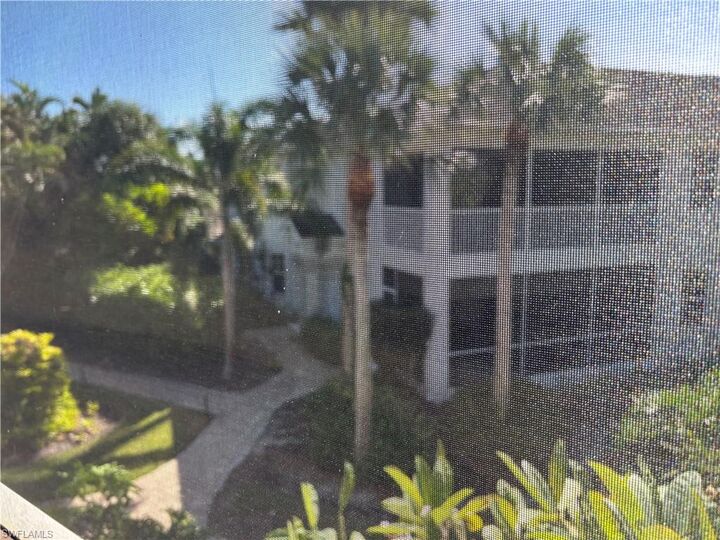 Property Photo: 5020 Marina Cove Dr 201 FL 34112