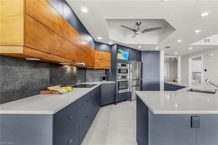 Property Photo:  3414 Hancock Bridge Pkwy 1102  FL 33903 