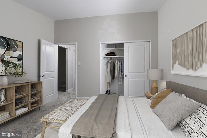 Property Photo:  284 Iven Avenue 264-3D  PA 19087 