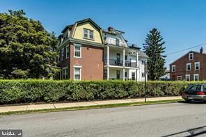 Property Photo:  537 S Walnut Street 6  PA 19382 