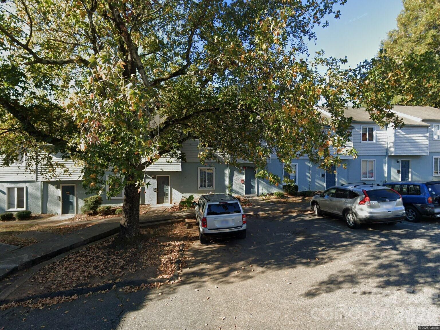 Property Photo: 1901 Mereview Court NC 28210