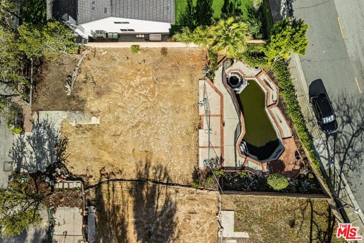 Property Photo: 17106 Avenida De La Herradura CA 90272