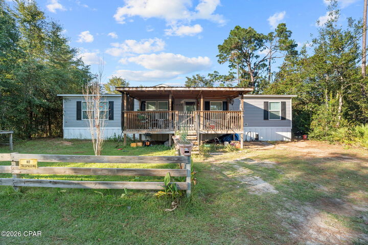Property Photo:  13709 Vagabond Avenue  FL 32438 