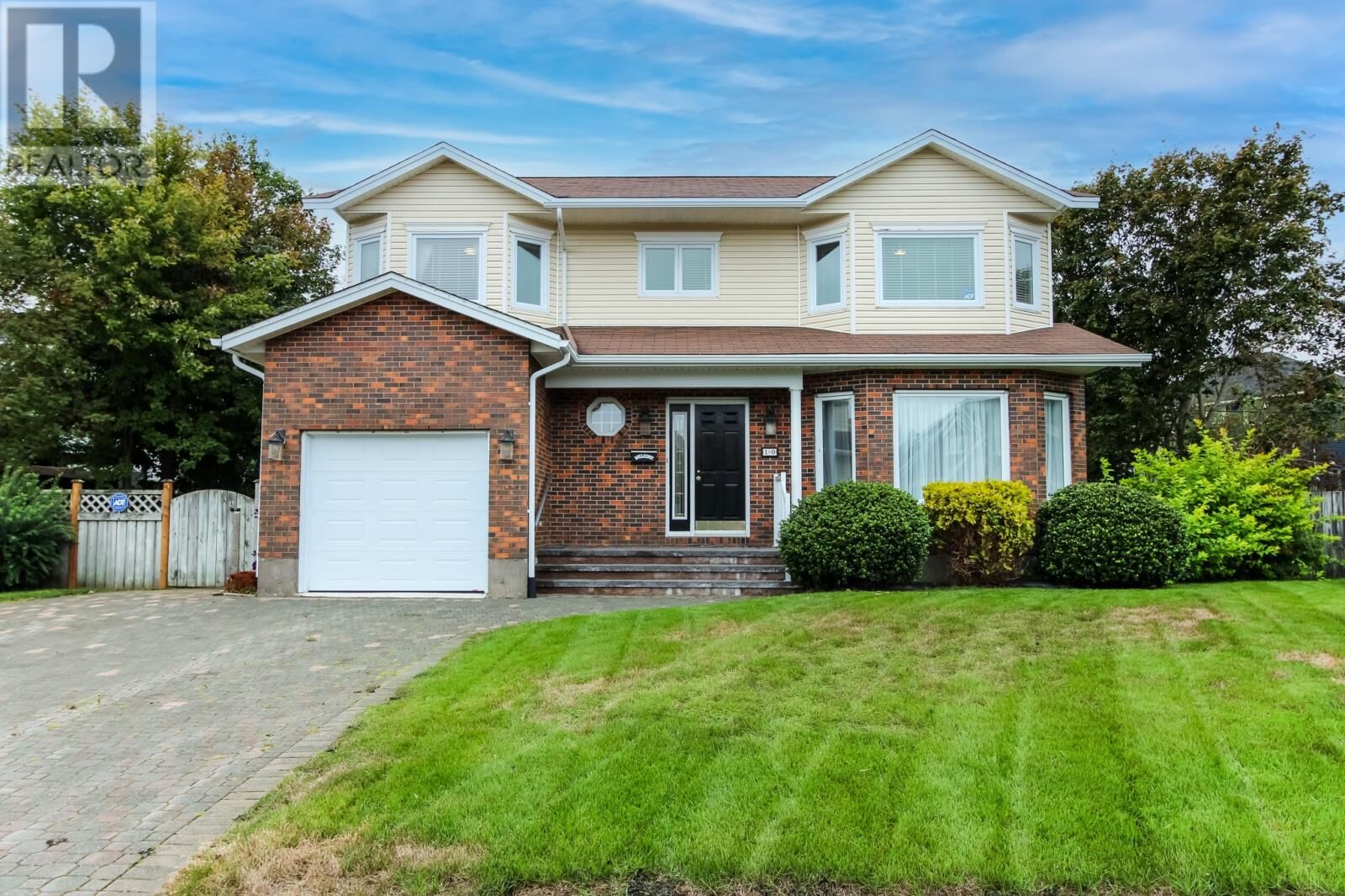 Property Photo: 10 Harrogate Place NL A1A 5A8