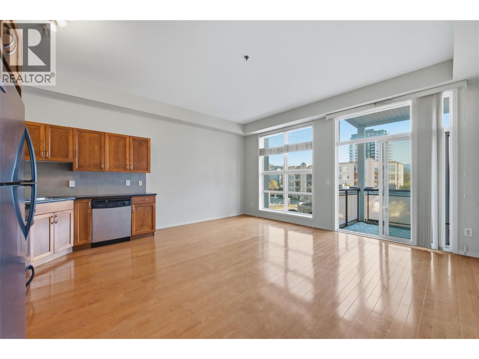Property Photo:  1331 Ellis Street 312  BC V1Y 1Z9 
