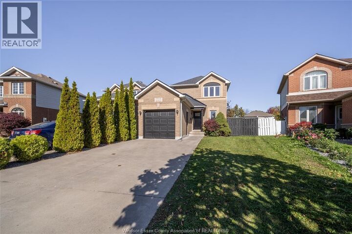 Property Photo:  1016 Peach Blossom Crescent  ON N9G 2R5 
