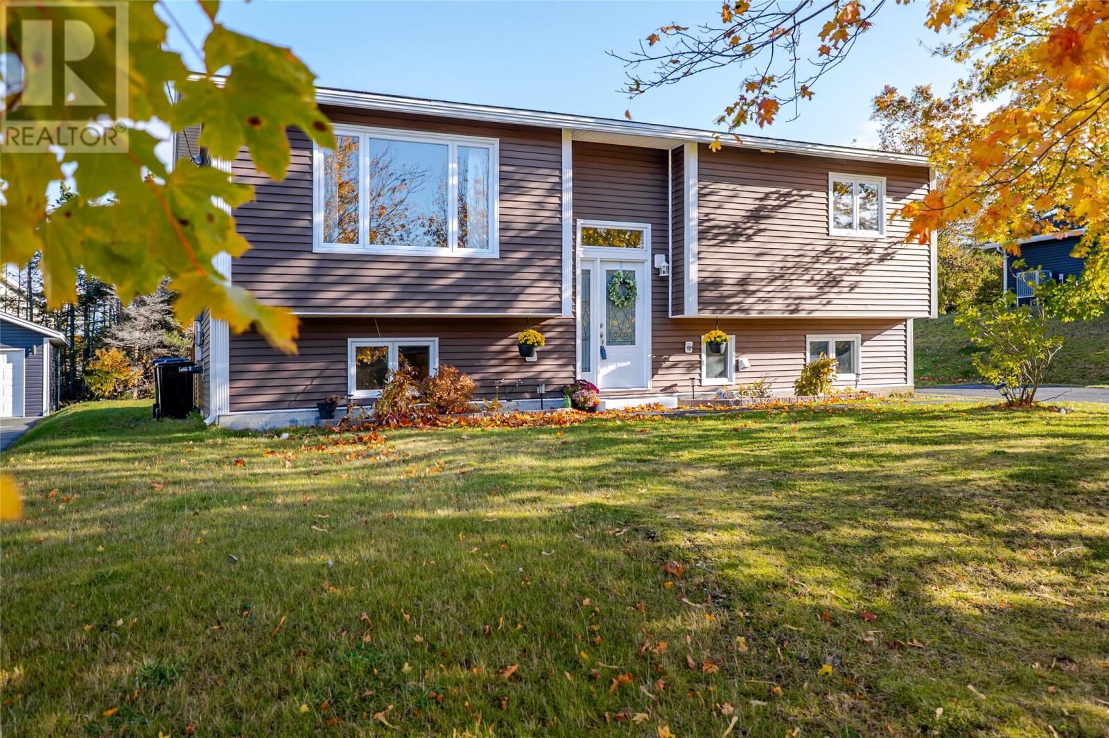 Property Photo: 33 Ursula Crescent NL A1M 1G5