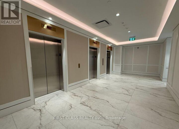 Property Photo: 4010 Eglinton Avenue West 2608 ON M9A 0G5