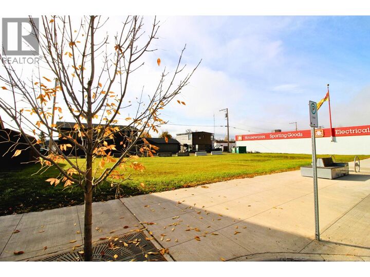 Property Photo:  3472 9th Street  BC V0J 1Z0 