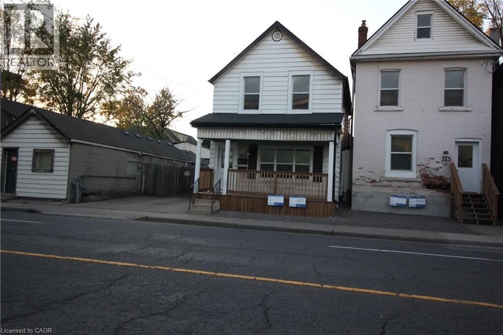Photo de la propriété:  313 North Wentworth Street North A  ON L8L 5V9 