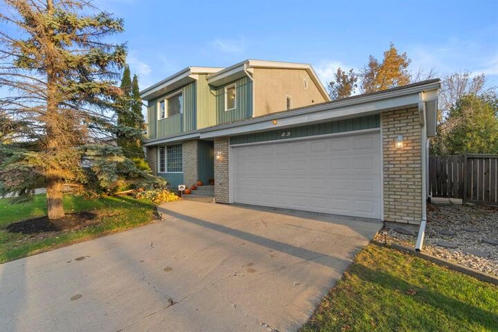 Property Photo: 23 Torrington Road MB R3Y 1B4