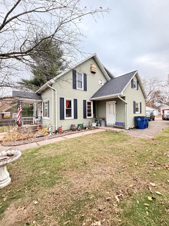Property Photo:  505 N Scott Street  WI 54452 