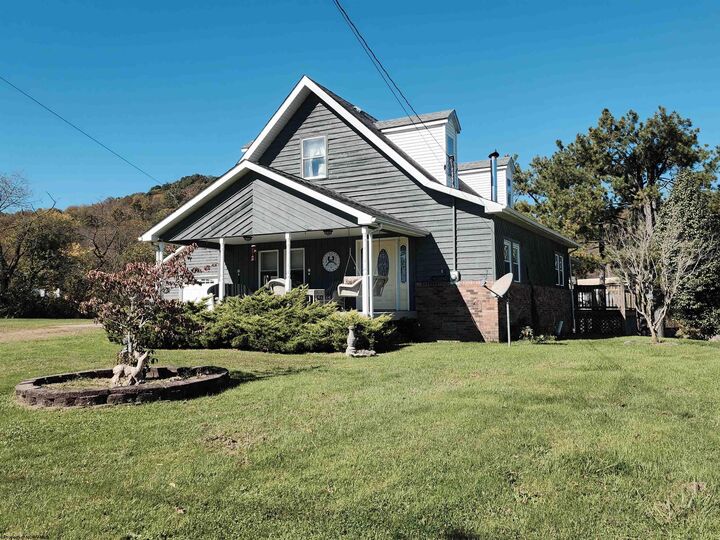 Property Photo: 3549 Shinnston Pike WV 26369