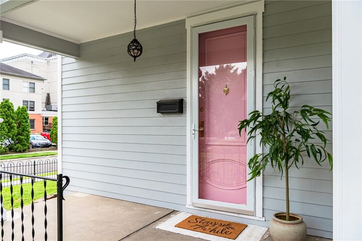 Property Photo:  1925 E 4th Street  OH 45403 